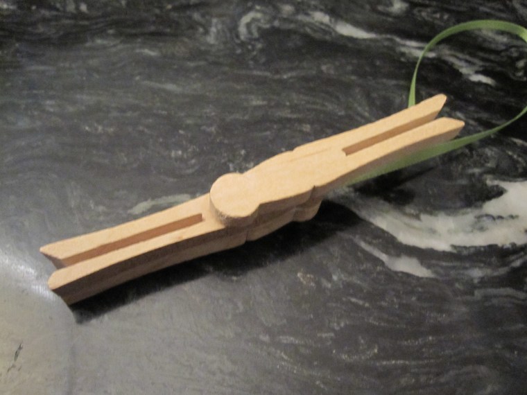 Clothespin Reindeer Ornaments Step 2