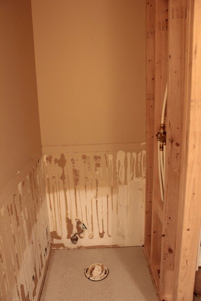 Main-Bathroom-Toilet-Area-Wall-Framed