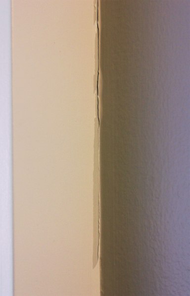 Peeled-Paint-in-Family-Room