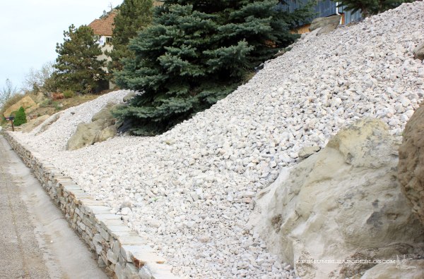 Front-Right-with-Limestone