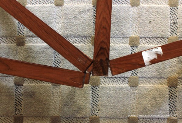 Goodwill-Folding-Table-Center