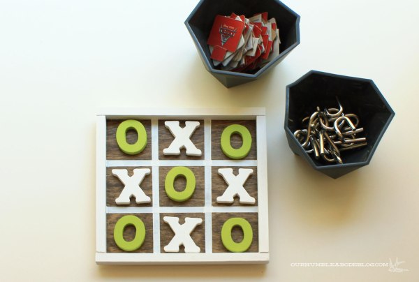 Tic-Tac-Toe-Board-with-Game-Bowls