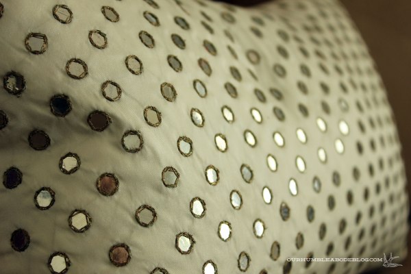Mirror-Pillow-Cover-DEtail