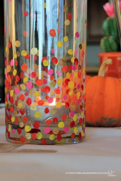 2013-Thanksgiving-Table-Setting-Confetti-Candles-Detail