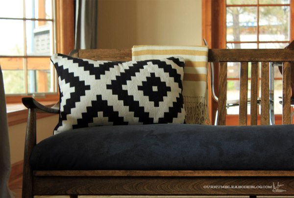 MCM-Sofa-in-Living-Room-Detail