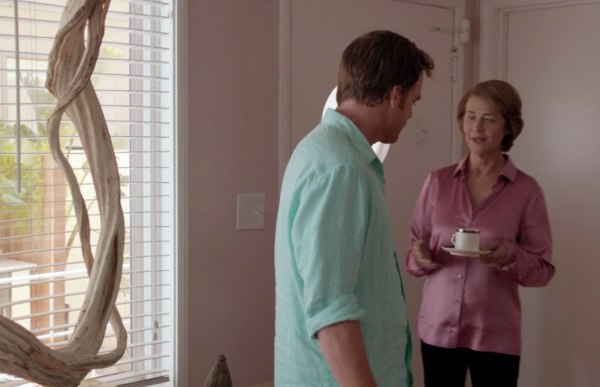 Dr-Vogels-Driftwood-Sculpture