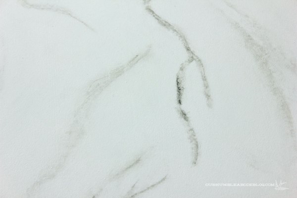 Faux-Marble-Table-Top-Vein-Detail
