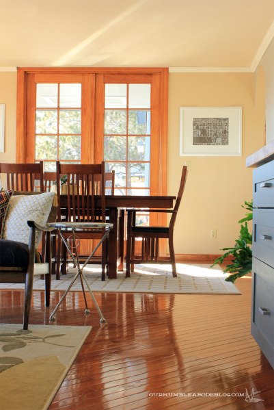 Grid-Rug-in-Dining-Room-from-Living-Room