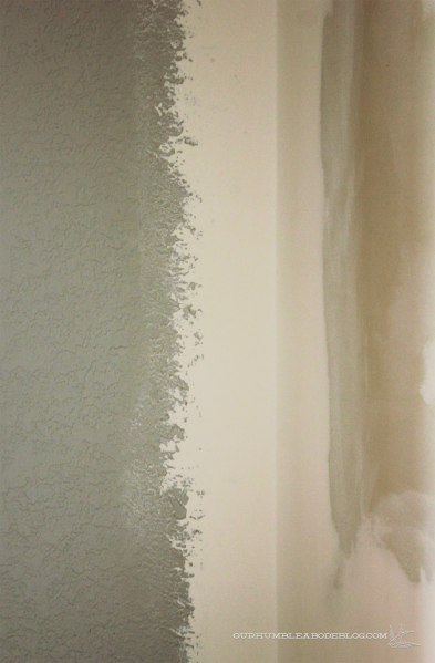 Dining-Wall-Texture-Tie-In