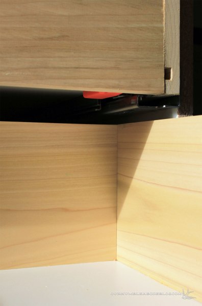 Kitchen-Drawers-Inside-Box