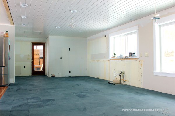 Kitchen-Slate-Floors-from-Family-Room