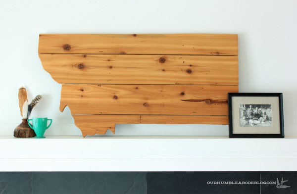 Reclaimed-Wood-Montana-Art-on-Mantel