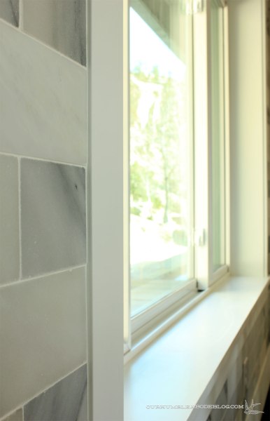 Marble-Backsplash-Around-Window