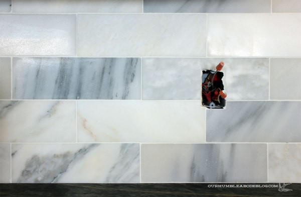 Marble-Backsplash-Color-Variation