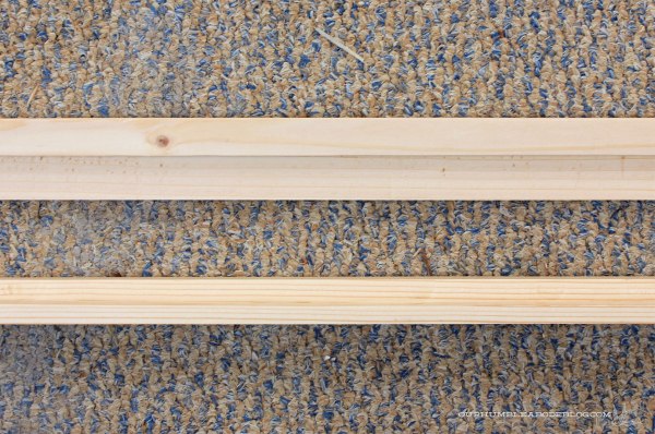 DIY-Picture-Frame-Routered-Strips