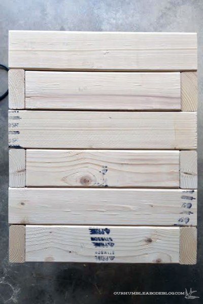 Square-Planter-Box-Before-Sanding