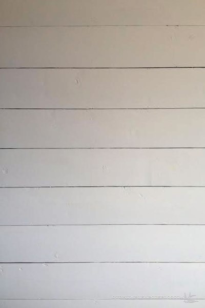 Accent-Wall-Painted-Seams-Cleaned