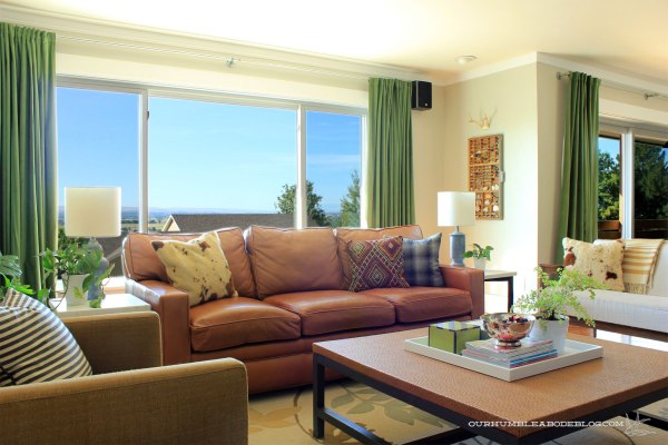 Leather-Sofa-in-Living-Room-from-Stairs