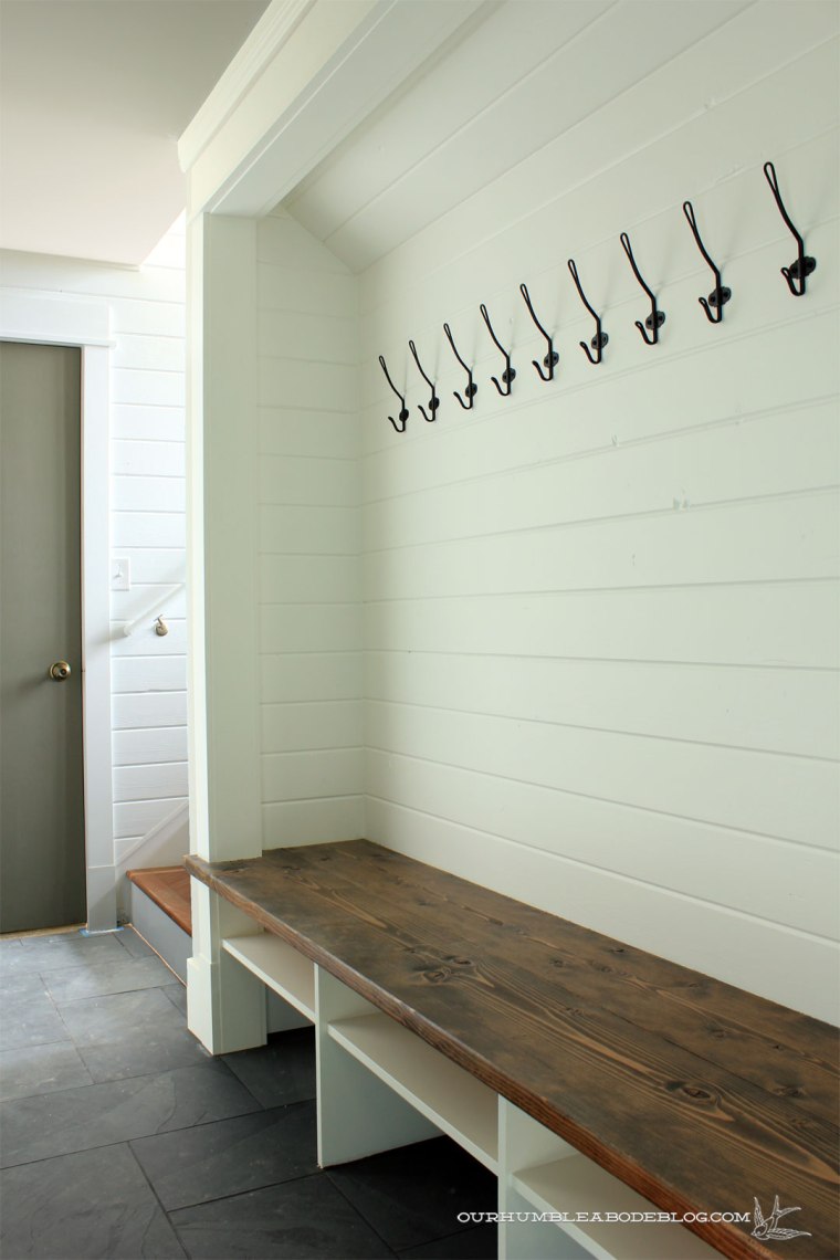 Basement-Mud-Nook-with-Hooks