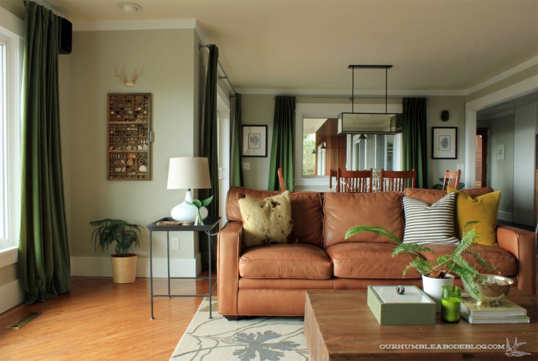 living-room-with-new-side-table