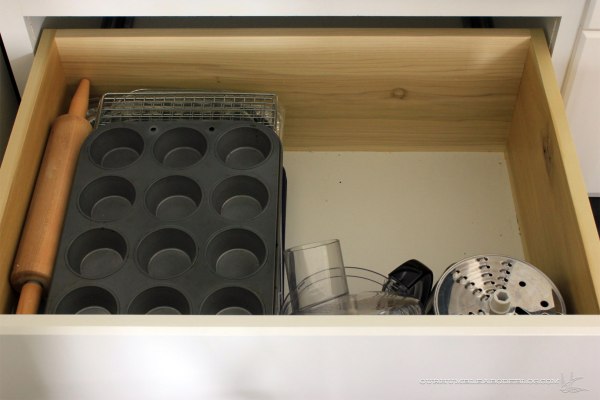 kitchen-drawer-baking-extras