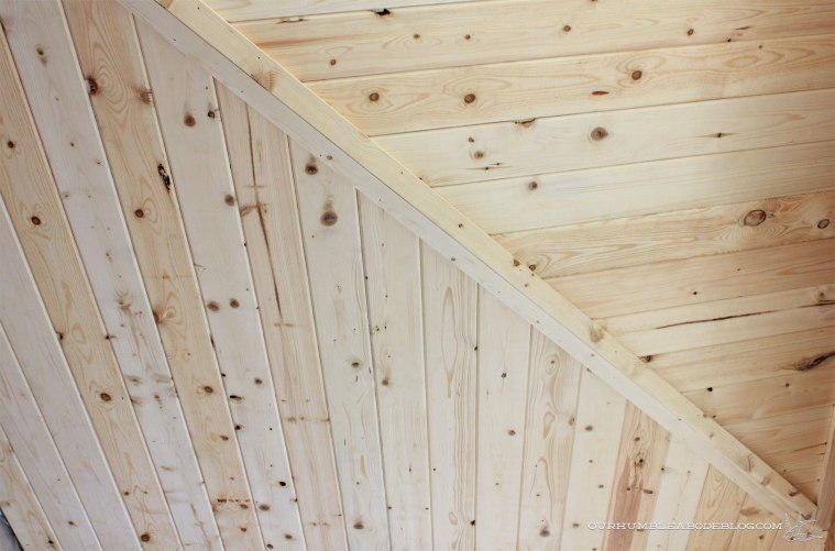 pool-house-pine-ceiling-peak