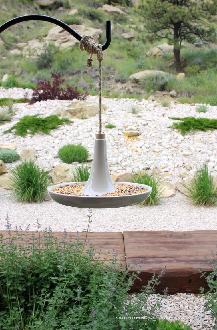 Back-Garden-Bird-Feeder-Detail