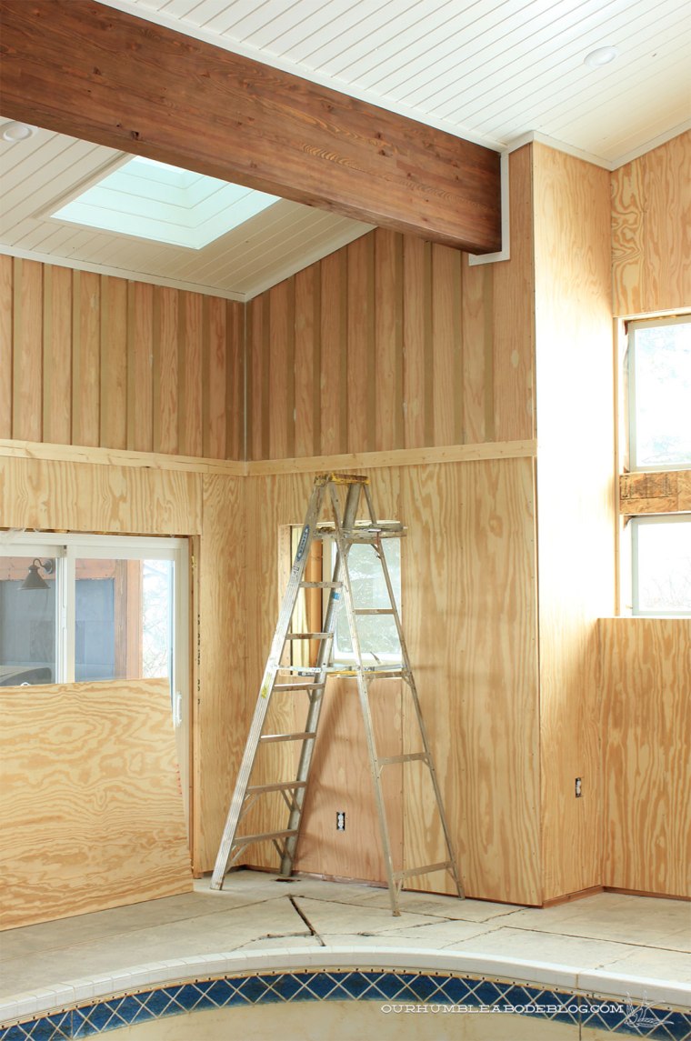 Pool-House-Board-and-Batten-Along-Peak