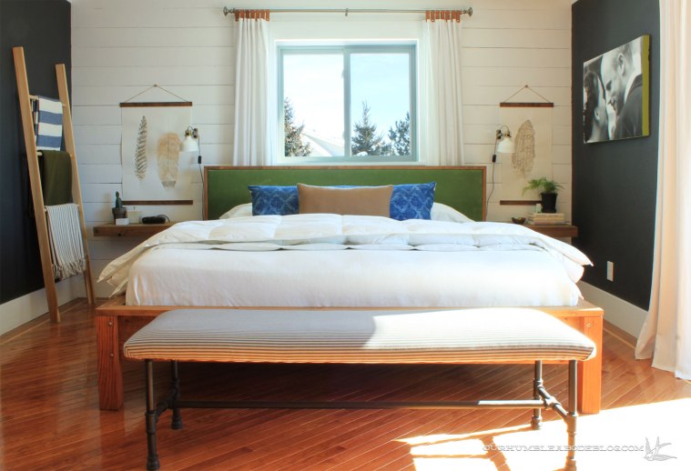 Bedroom-Bench-Complete-in-Bedroom