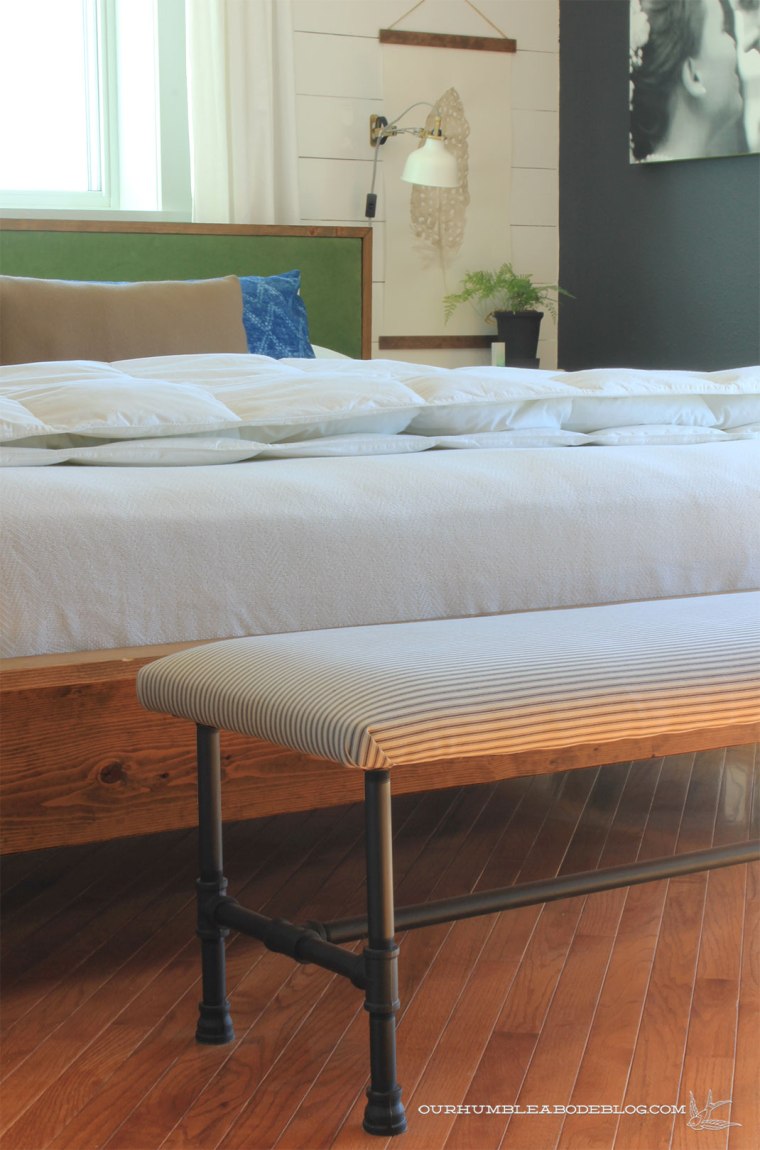 Bedroom-Bench-Finished-Detail