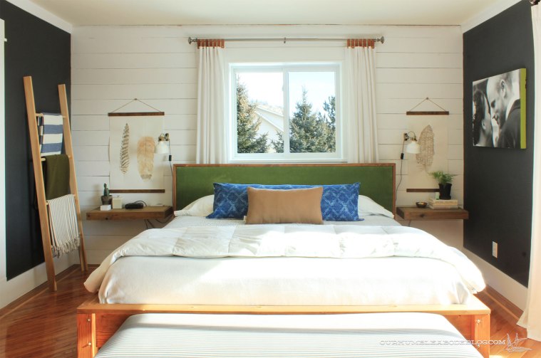 Oversized-Lumbar-Pillow-in-Master-Overall