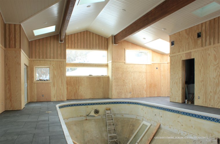 Pool-House-Tile-Install-Finished