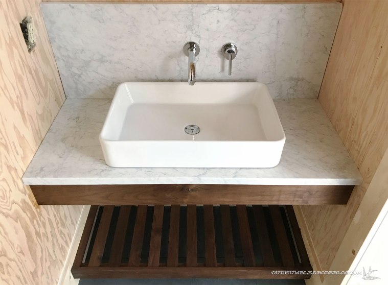 Pool-House-Bath-Marble-Backsplash-Installed