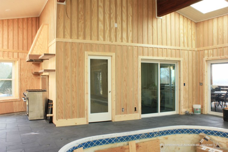 Pool-House-Kitchen-Shelves-and-Pocket-Door