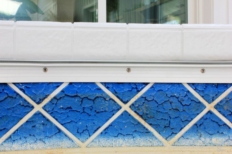 Pool-House-Aluminum-Track-Detail