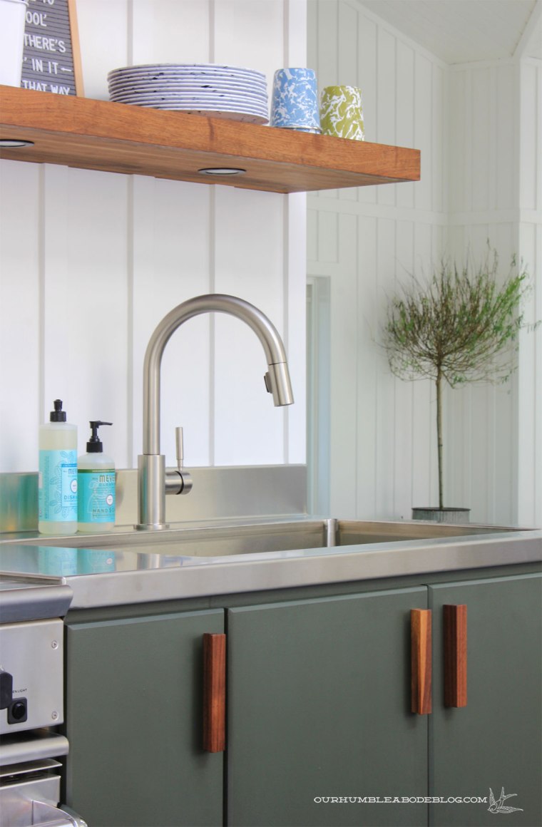 Pool-House-Green-Kitchen-Cabinets-with-Walnut-Handles-Right-Side-Detail