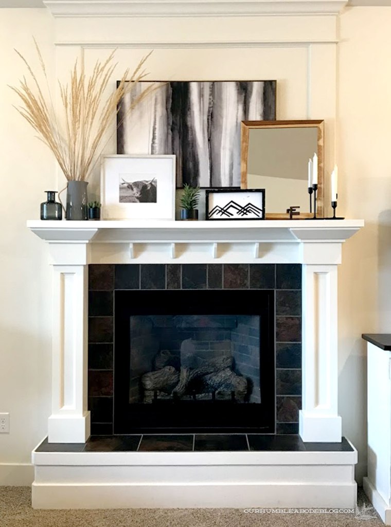 Mantel-Styling-Black-and-White-Full