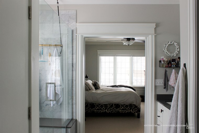 master-bath-with-laundry-toward-bedroom