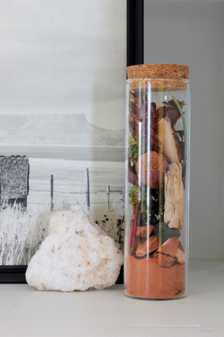 travel-memento-bottle